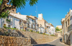 2 Bedroom Beautiful Apartment In Oropesa